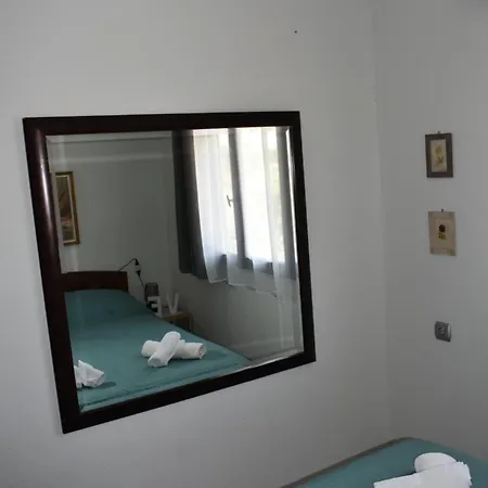 Thomas * Nea Kallikrateia